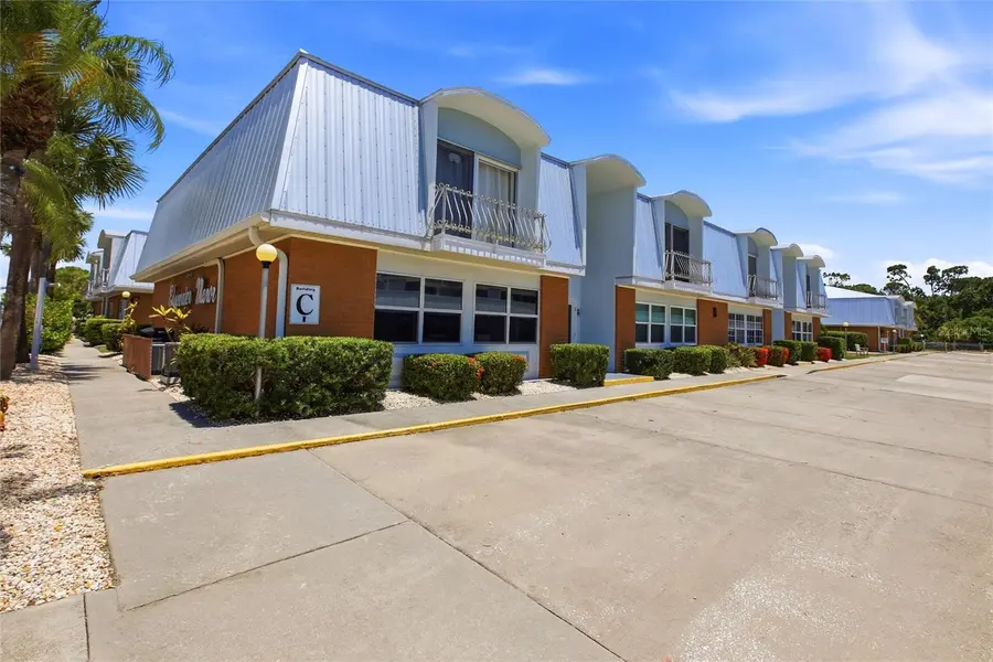 22333 EDGEWATER DR #C2, Punta Gorda, FL 33980