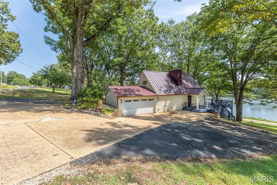 2118 Hwy W, Poplar Bluff, MO 63901