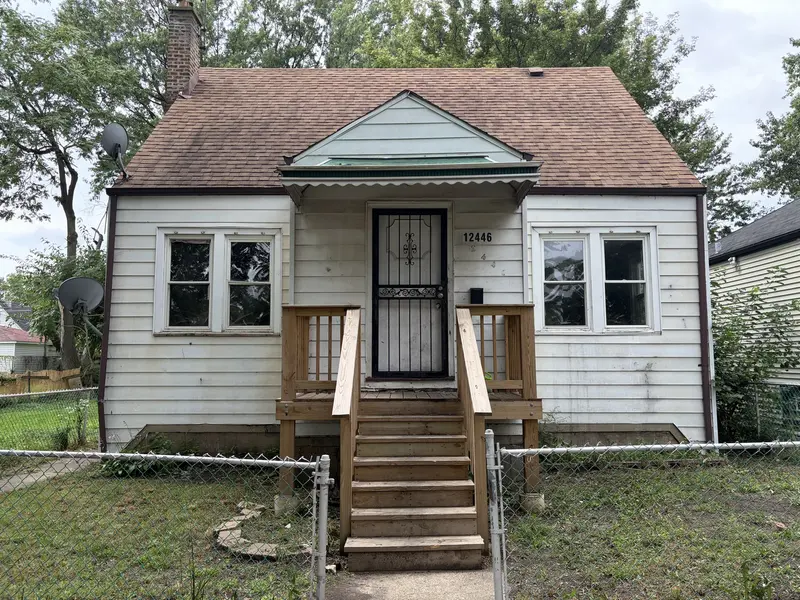 12446 S Lowe AVE, Chicago, IL 60628