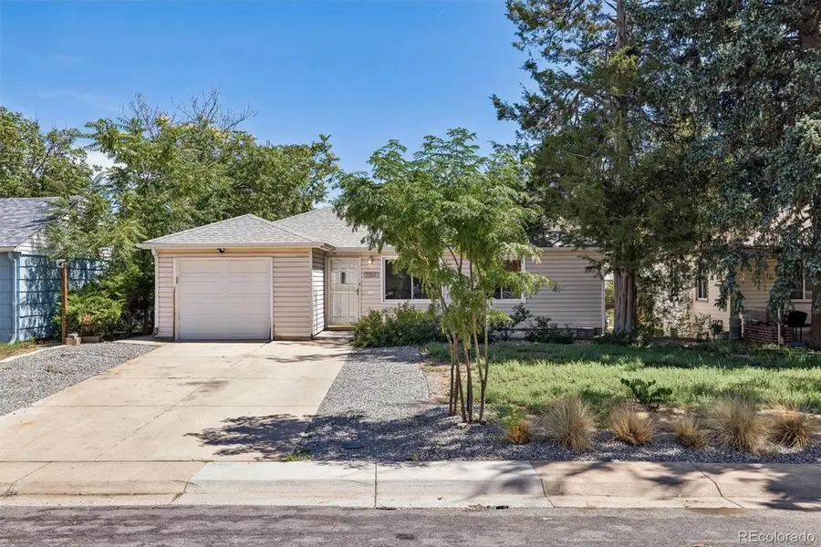 1064 Galena ST, Aurora, CO 80010
