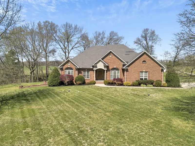 5144 Drake Rd, Cedar Hill, TN 37032
