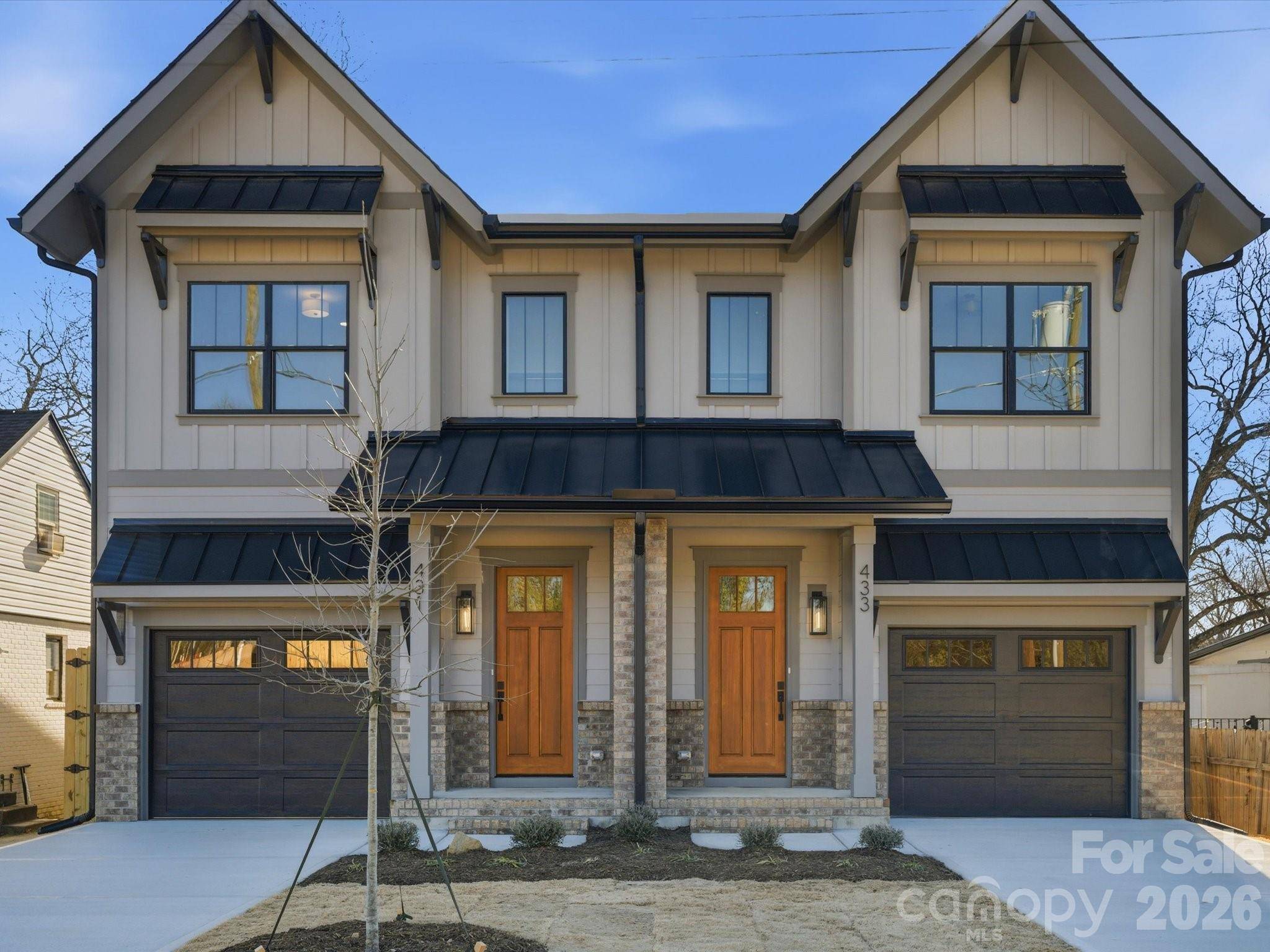 431 W Peterson DR, Charlotte, NC 28217