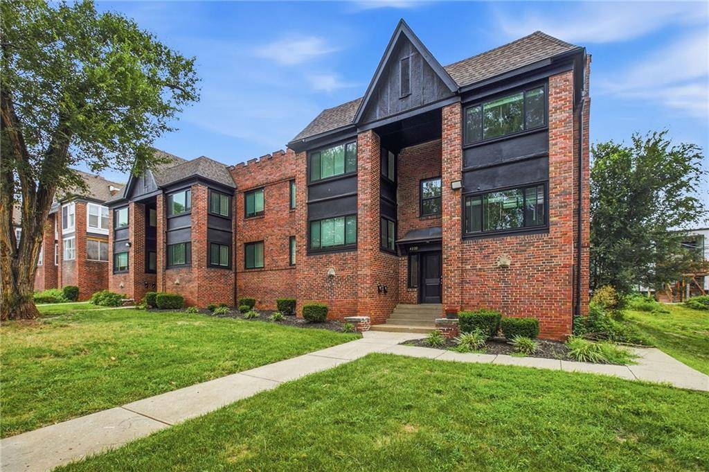4335 Mercier ST, Kansas City, MO 64111