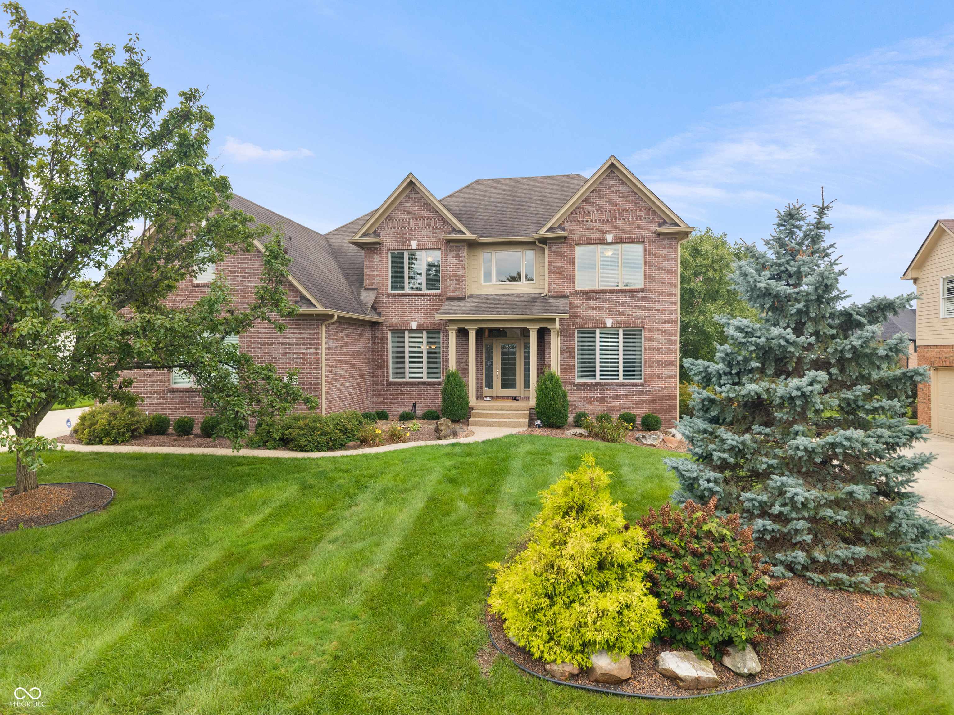 5471 Chancery BLVD, Greenwood, IN 46143