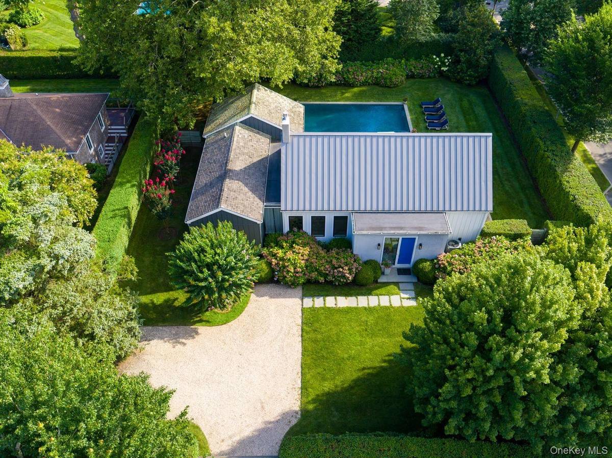117 Buell LN, East Hampton, NY 11937