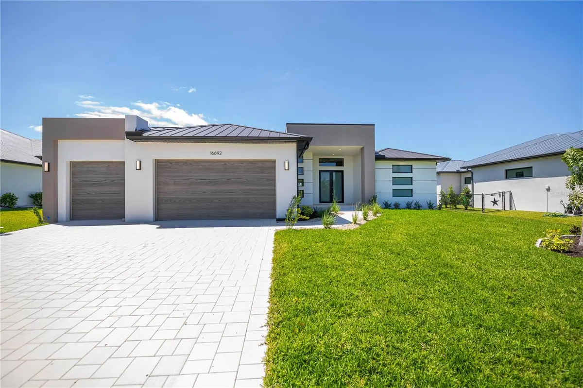 16692 LIGGETT CIR, Port Charlotte, FL 33981