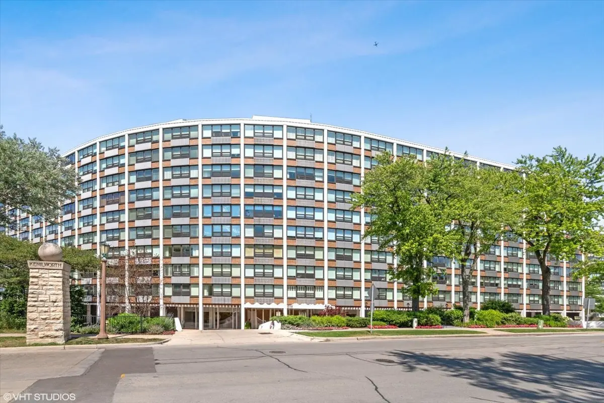 1630 Sheridan RD #9C, Wilmette, IL 60091