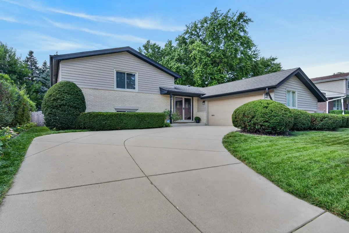 Address not disclosed, Arlington Heights, IL 60004