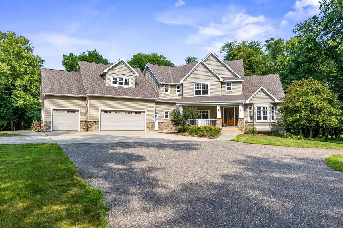 20658 Belle Lake RD, Hutchinson, MN 55350