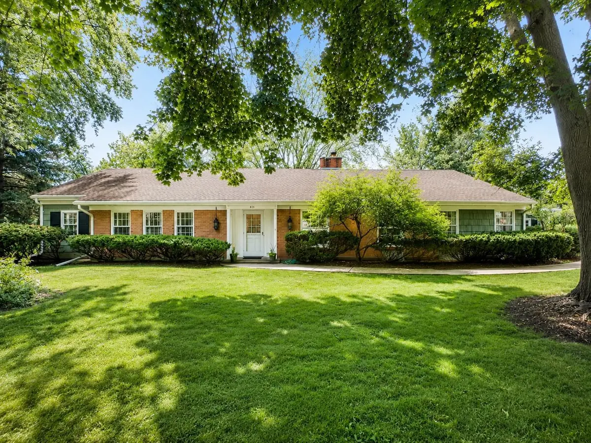 415 ARROWHEAD DR, Green Bay, WI 54301