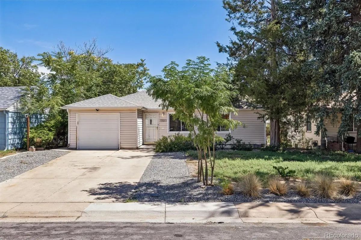 1064 Galena ST, Aurora, CO 80010