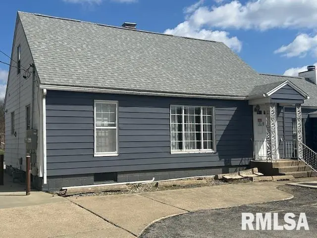 1525 W JEFFERSON ST #Suite 3, Springfield, IL 62702