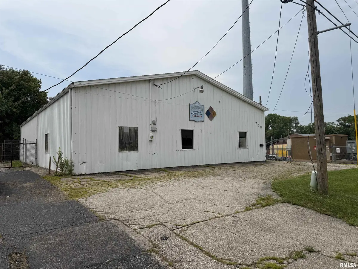 709 N LINCOLN AVE, Springfield, IL 62702