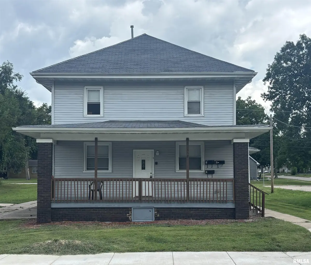308 W ADAMS ST #3, Macomb, IL 61455