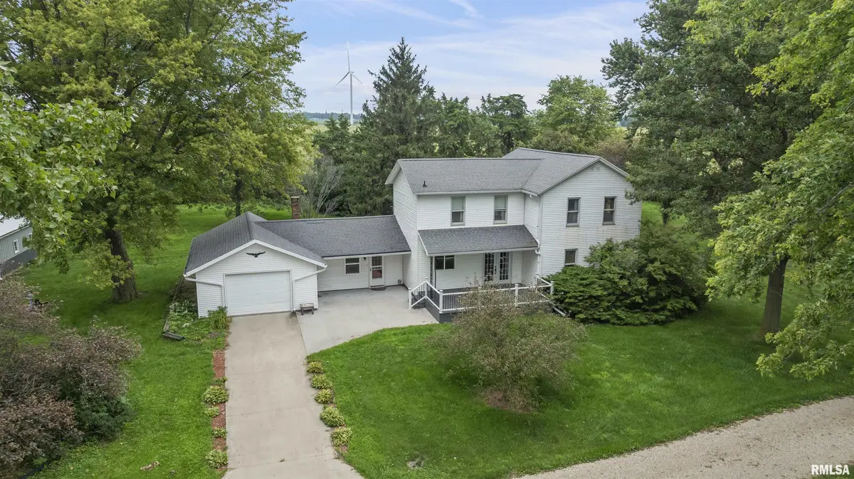 2932 State Route 17, Galva, IL 61434