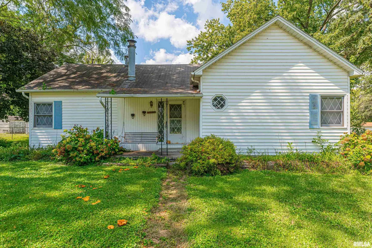 1557 WALNUT ST, Beason, IL 62512