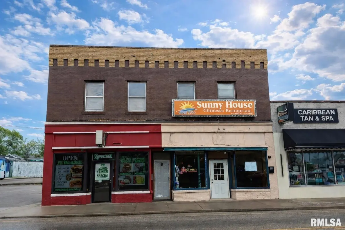 1219 W MAIN ST, Peoria, IL 61606