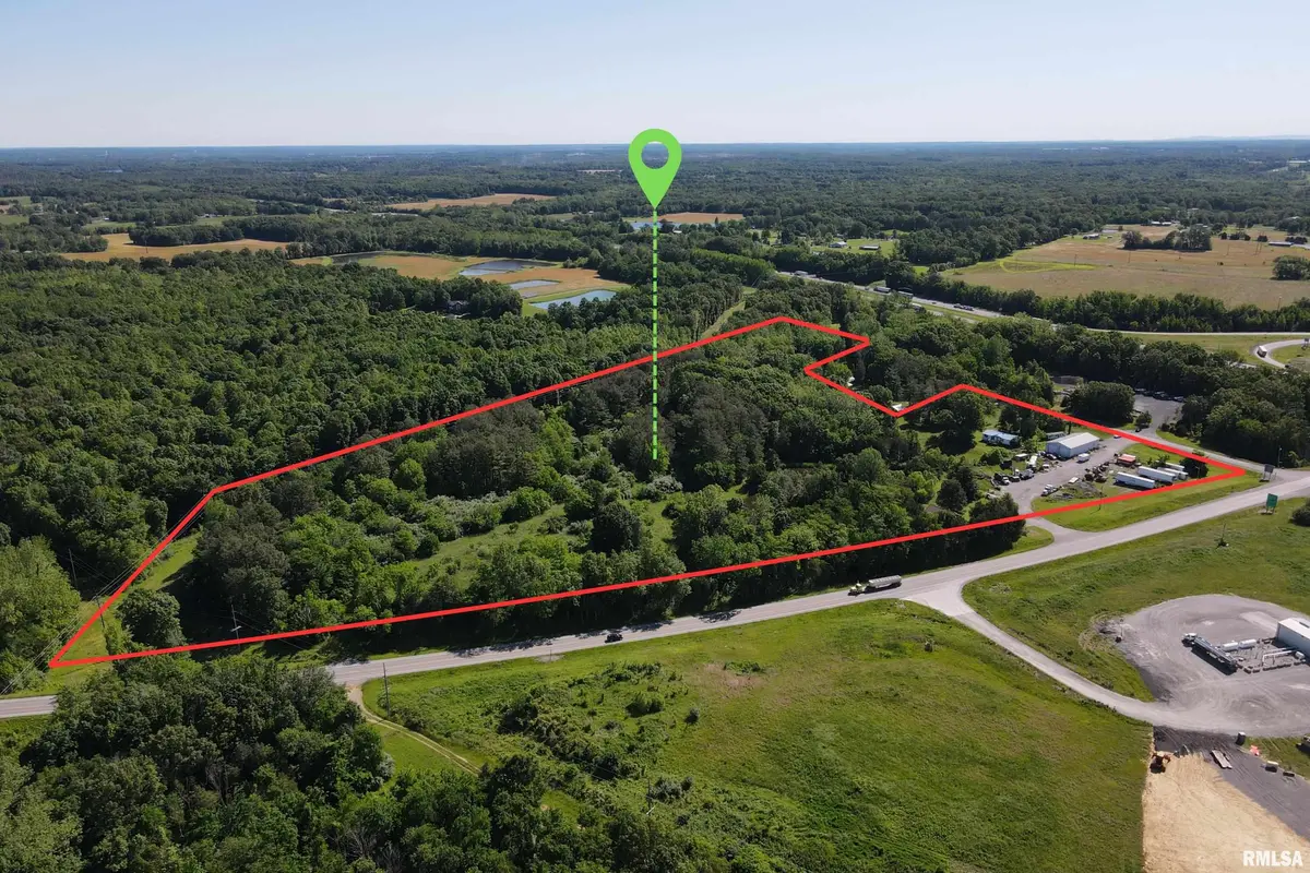 1921 GRANGE HALL RD, Marion, IL 62959
