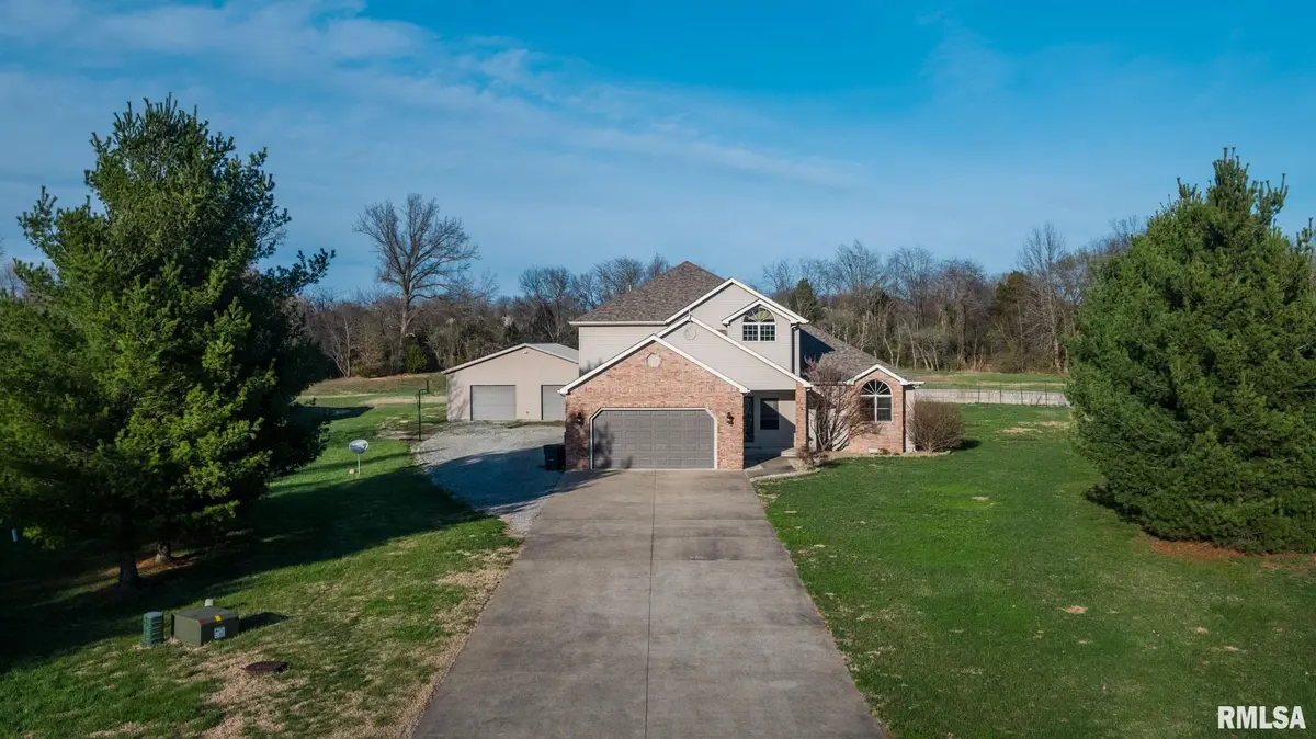 1615 POSEY ST, Marion, IL 62959