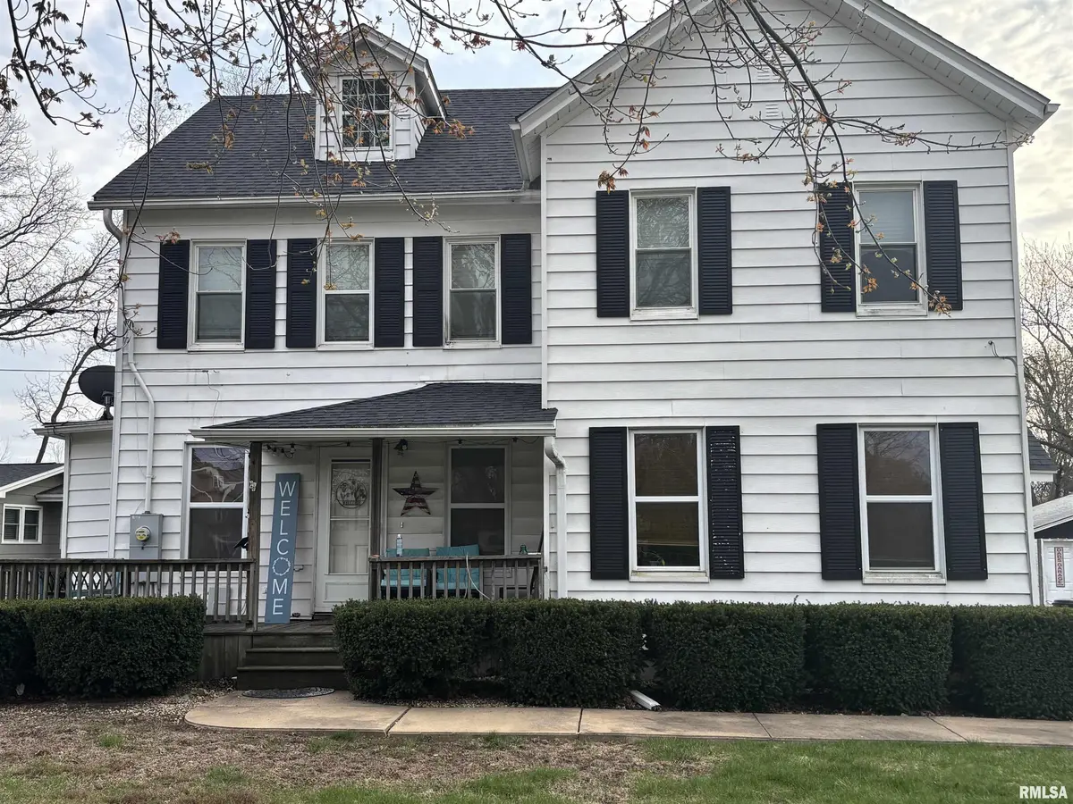 326 GALESBURG RD, Knoxville, IL 61448