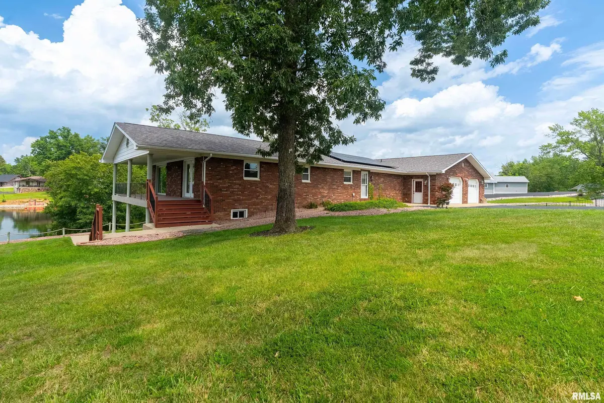 622 Dongola CT, Creal Springs, IL 62922