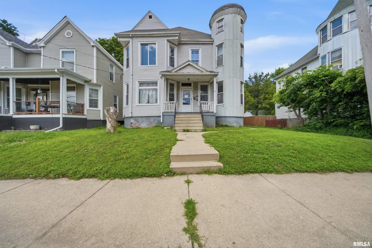 609 W ARMSTRONG AVE, Peoria, IL 61606