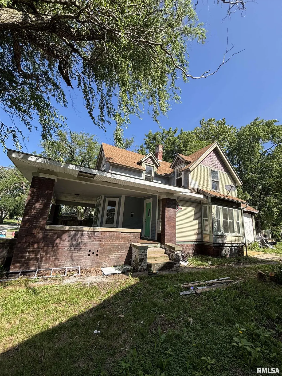 295 W Barnes ST, Bushnell, IL 61422