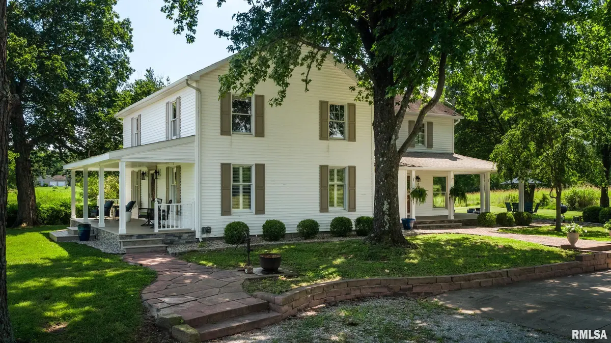 1319 Union Hill RD, Carbondale, IL 62901