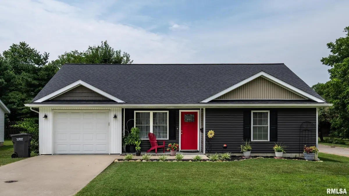 501 MISSOURI AVE, Carterville, IL 62918