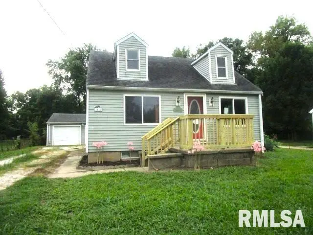 111 MOSCHEL ST, East Peoria, IL 61611