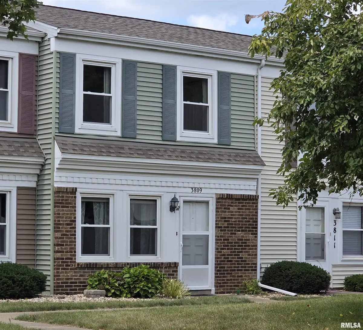 3809 W BUENA VISTA CT, Peoria, IL 61604