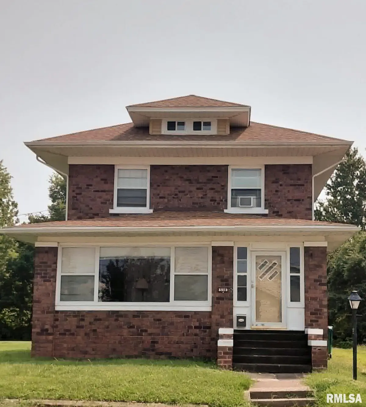 538 TOMPKINS ST, Galesburg, IL 61410