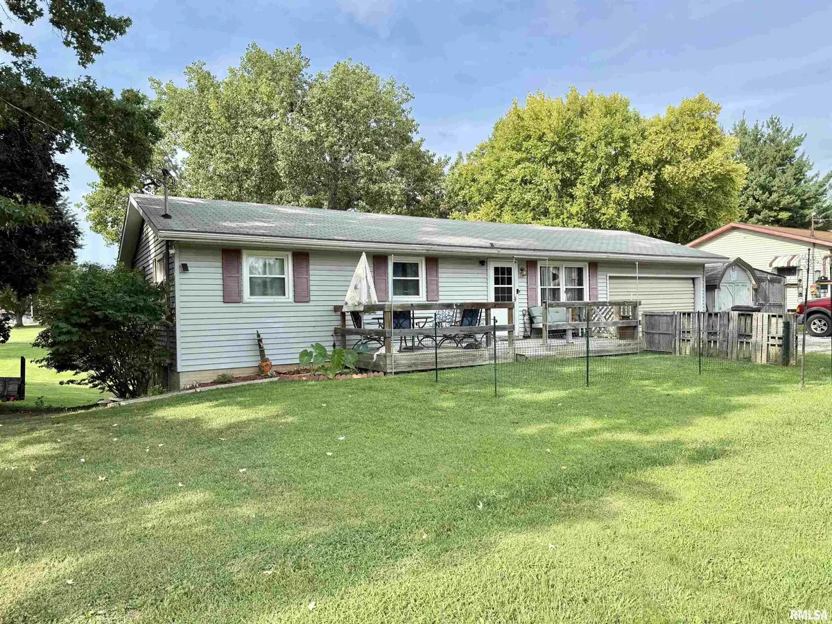 507 E STATE ST, Astoria, IL 61501