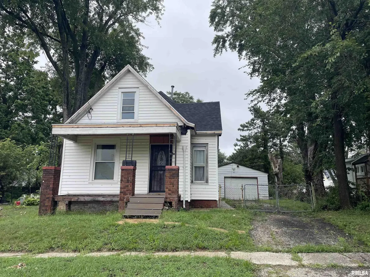 803 W MACQUEEN AVE, Peoria, IL 61604