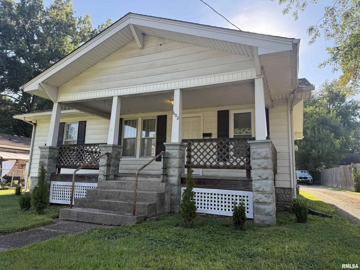 602 S Bentley ST, Marion, IL 62959