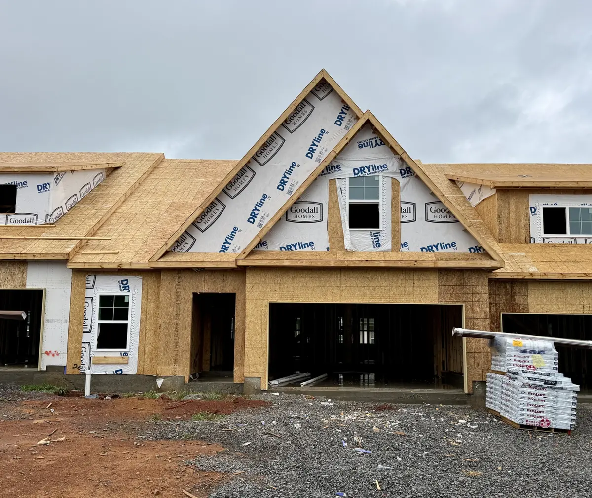 444 Charlie Place, White House, TN 37188