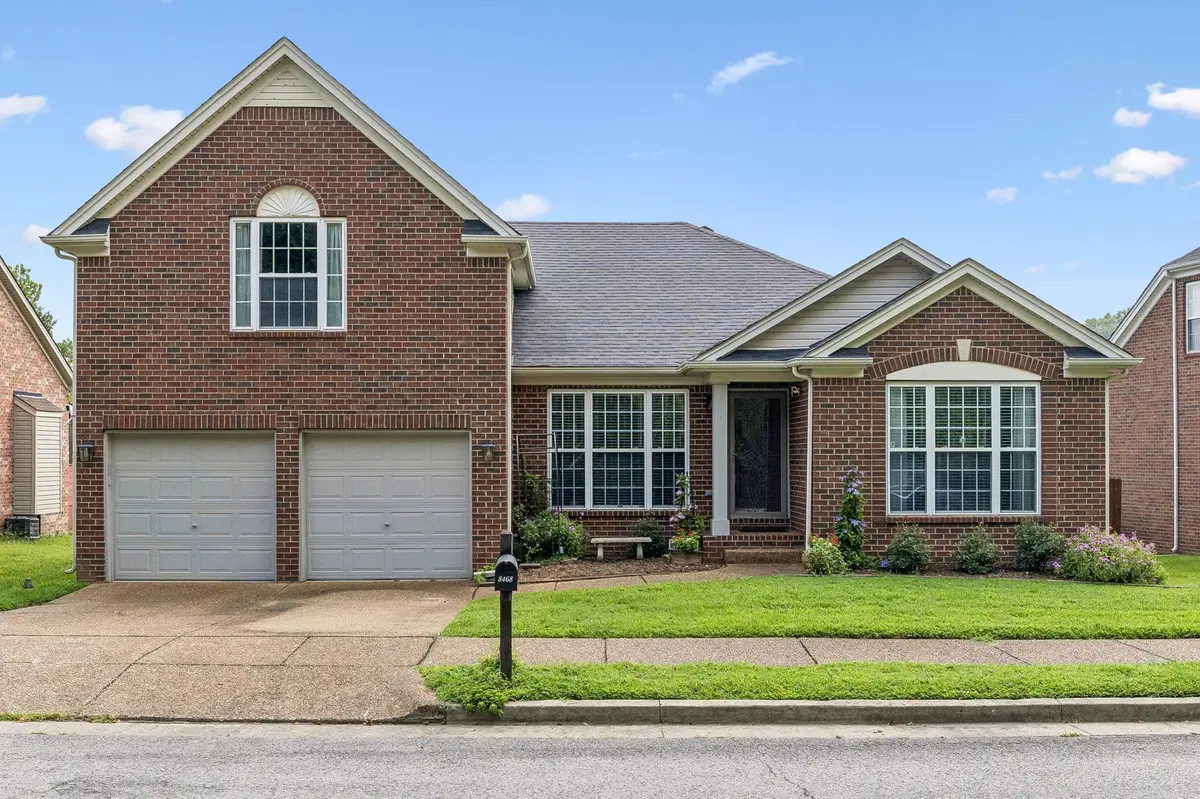 8468 Beautiful Valley Dr, Nashville, TN 37221