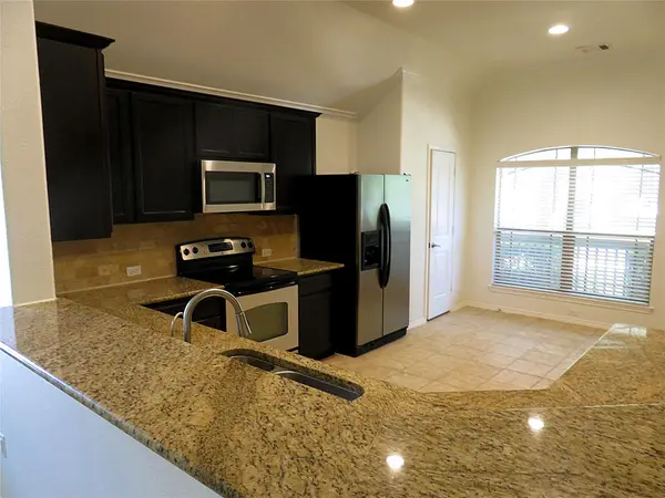 629 Boone Valley DR, Round Rock, TX 78664