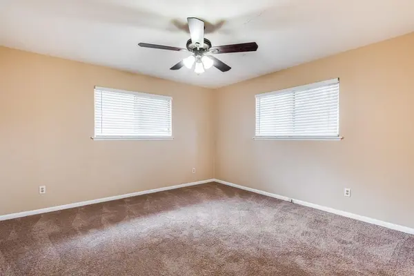 2802 ST EDWARDS CIR #B, Austin, TX 78704