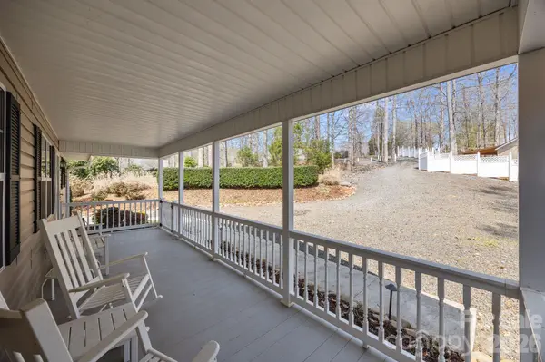 435 Lake Drive 10 DR, Lexington, NC 27292