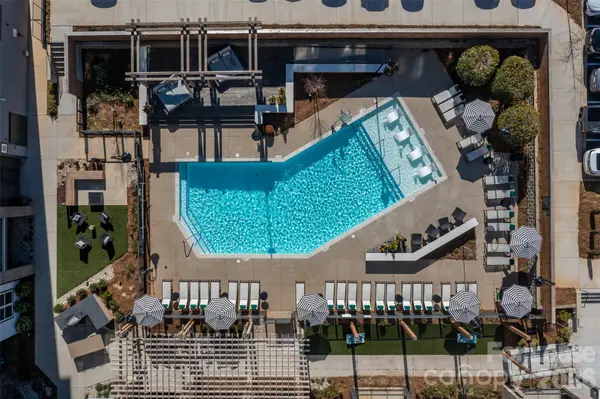 9821 Research DR #Diana, Charlotte, NC 28262