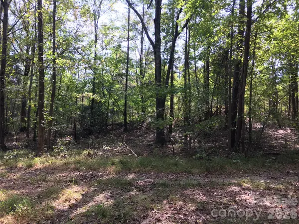 8300 Hickory DR, Charlotte, NC 28215