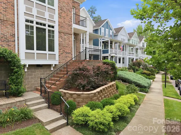 425 Spring ST, Davidson, NC 28036