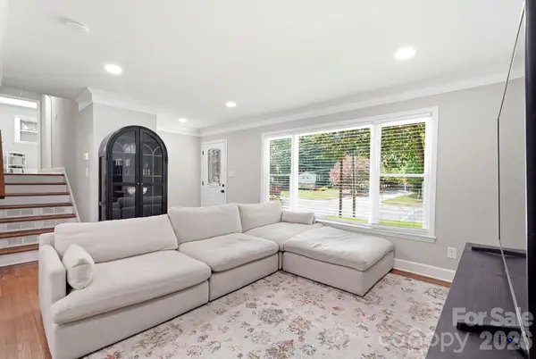7552 Idlewild RD, Charlotte, NC 28212
