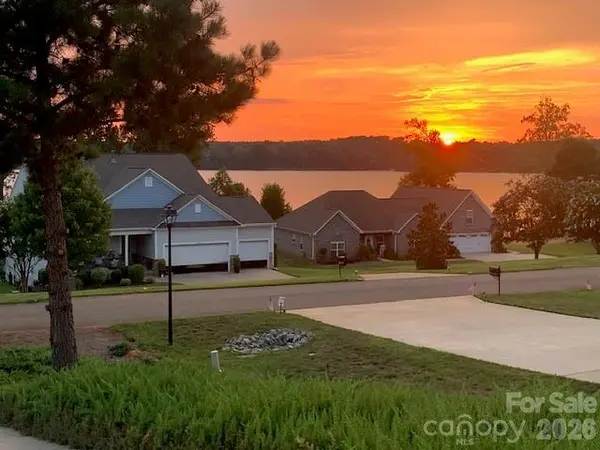 10234 Lakeshore DR, Lancaster, SC 29720