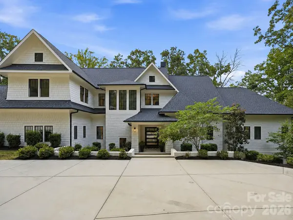 13702 Sage Thrasher LN, Charlotte, NC 28278