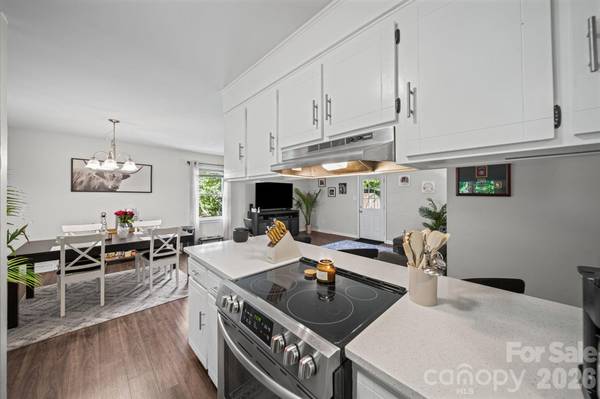3600 Wonderland DR, Matthews, NC 28104