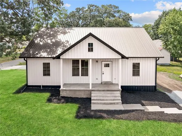 201 Linn ST, Trenton, MO 64683