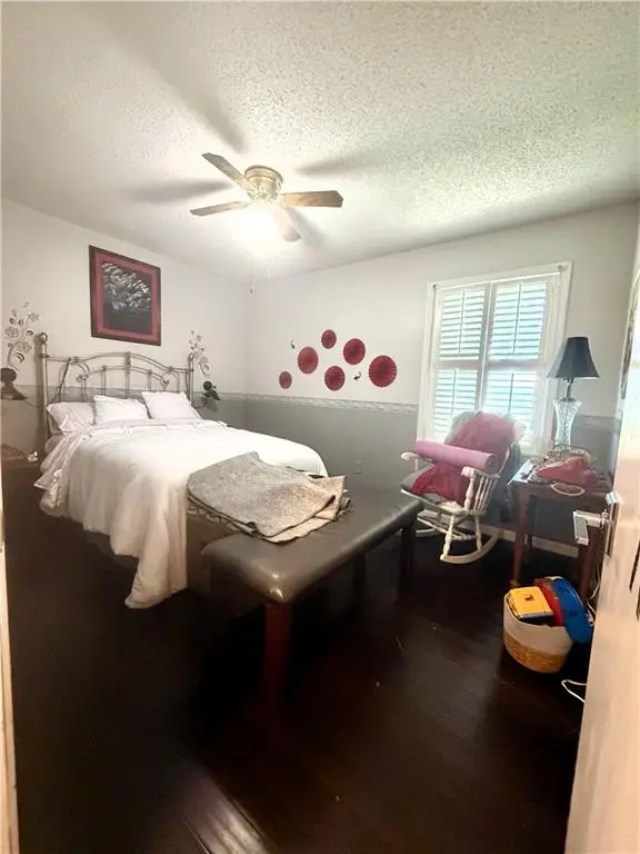 1302 Cumberland ST, Burlington, KS 66839