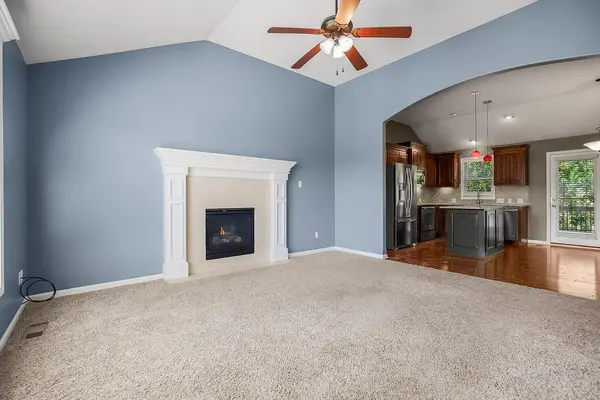 19588 W 107th ST, Olathe, KS 66061
